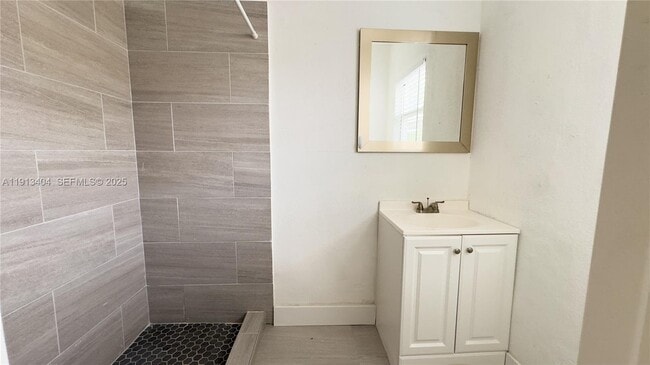 Photo - 1176 NW 48th St