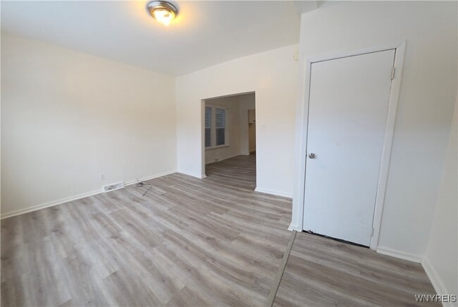 Photo - 177 Grote St