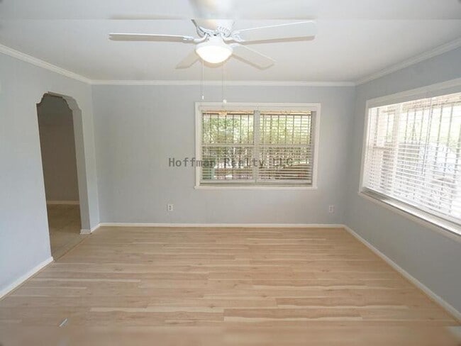 Photo - Central Tampa Gem Near UT- Modern Finishes & Prime Location