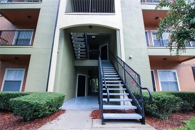 Photo - 6029 Westgate Dr Unit 725