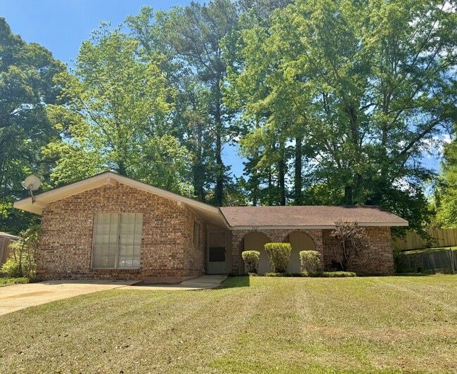 Building Photo - 1117 Rustic Ridge Rd