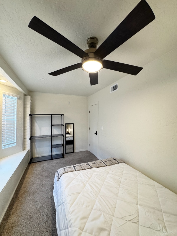 Photo - 2222 W Morningside Dr