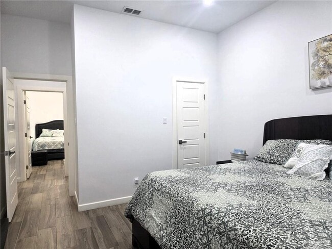 Photo - 24 N 36th St