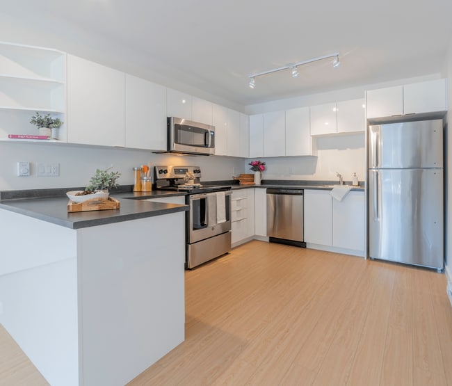 Photo - Cedar Glen Apartments