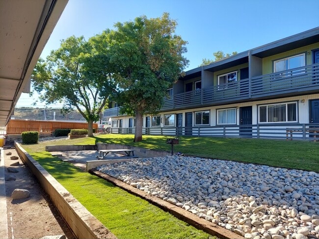 Creekside Apartments