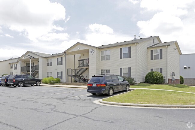 Springdale Ridge Apartments For Rent in Springdale, AR | ForRent.com