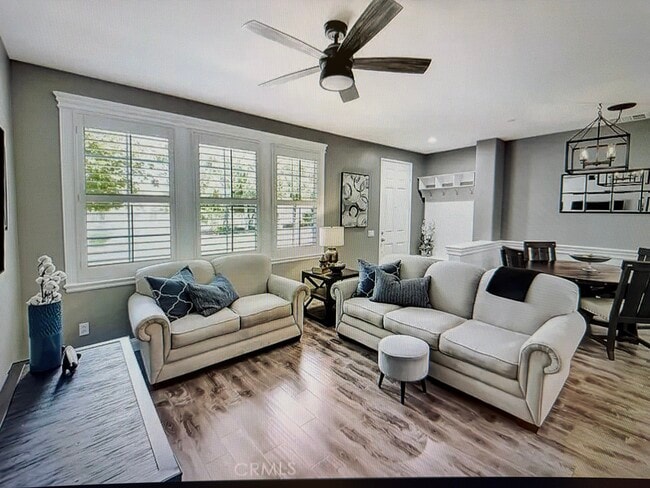 Photo - 27319 Cedar Pl