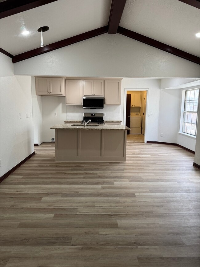 5616 Tranquil Cir