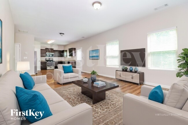 Photo - 659 Independence Ave