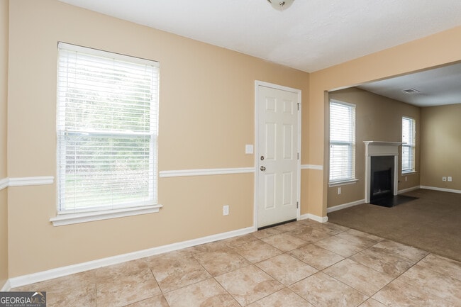 Photo - 5002 Serenity Point Ln