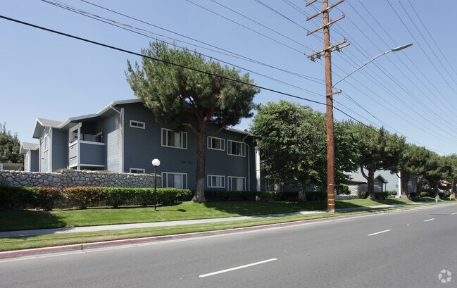 Sterling Place Apartments