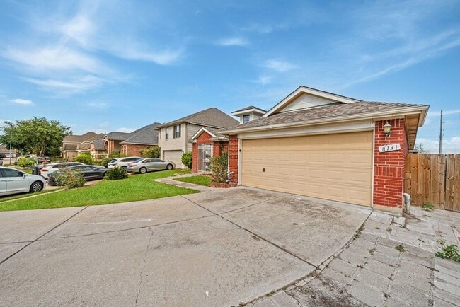 Photo - 8131 Golden Trace Ct