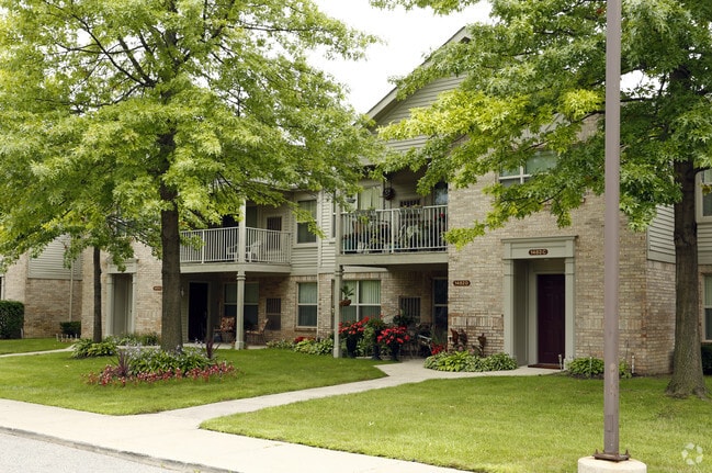 Photo - Circle Drive Commons