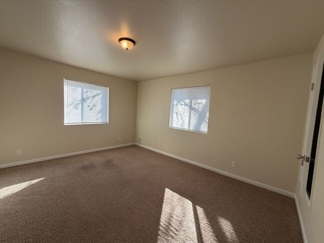 Photo - New Paint AND a Yard with a picket fence!