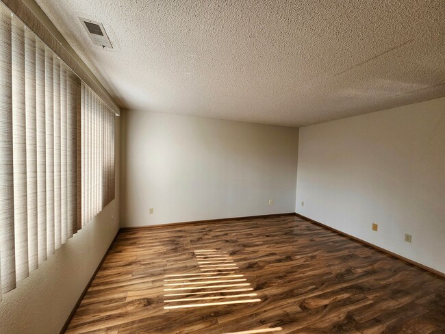 Photo - N. Richland Townhome Close to PNNL & Hanford!