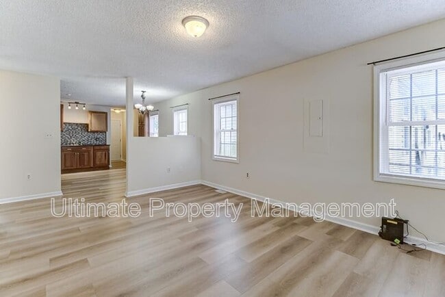 Photo - 1314 Dock St