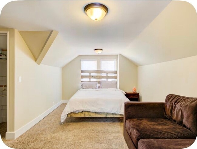 Photo - 610 Gardenia Ave
