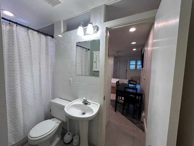 Photo - 137 W 600 N Unit 2