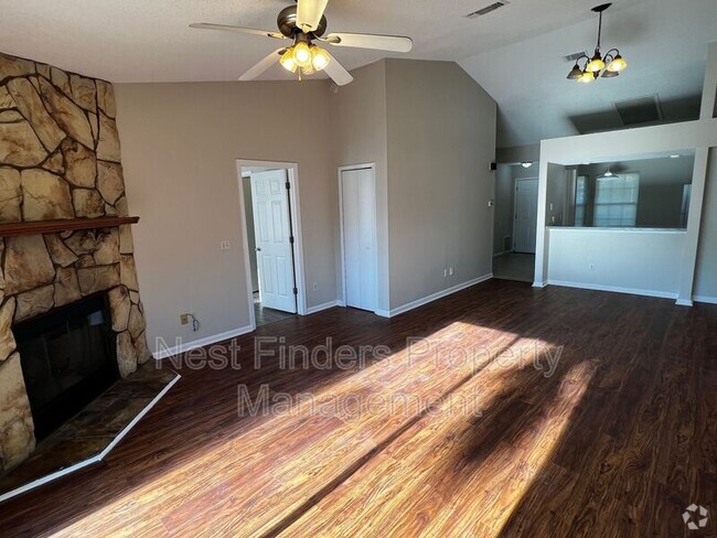 Building Photo - 2532 White Horse Rd E Rental