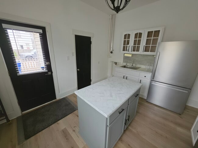 Photo - 818 Buckeye St