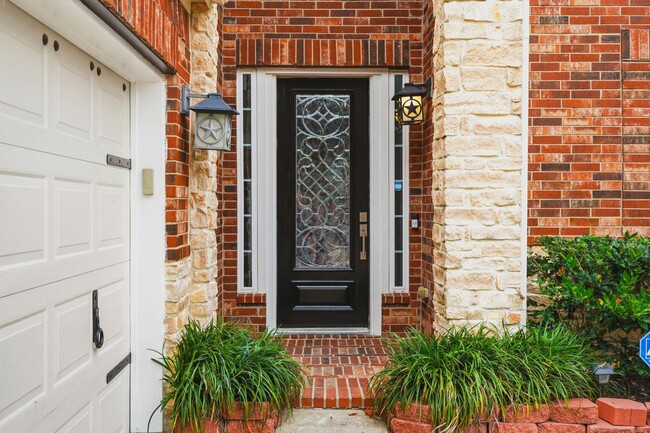 Photo - 18431 W Laura Shore Dr