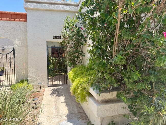 Photo - 5147 N 76th Pl