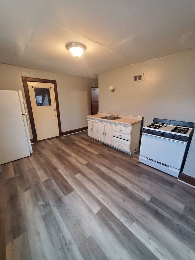 Photo - 3506 W Auer Ave Unit 3506 W Auer Ave.