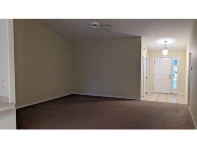 Photo - 3/2 duplex in Palm Coast      www.werentsu...