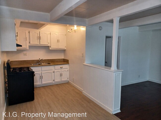 1 br, 1 bath Apartment - 11903 - 11913 Van... - 1 br, 1 bath Apartment - 11903 - 11913 Van...