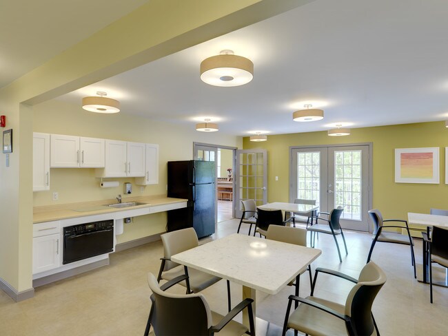 Photo - Summer Hill Glen