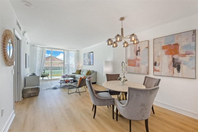 Photo - 350 SE 2nd St Unit 1580