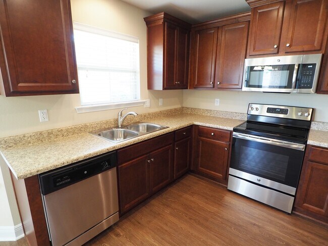 Photo - Cozy home in Copperwood Subdivision!