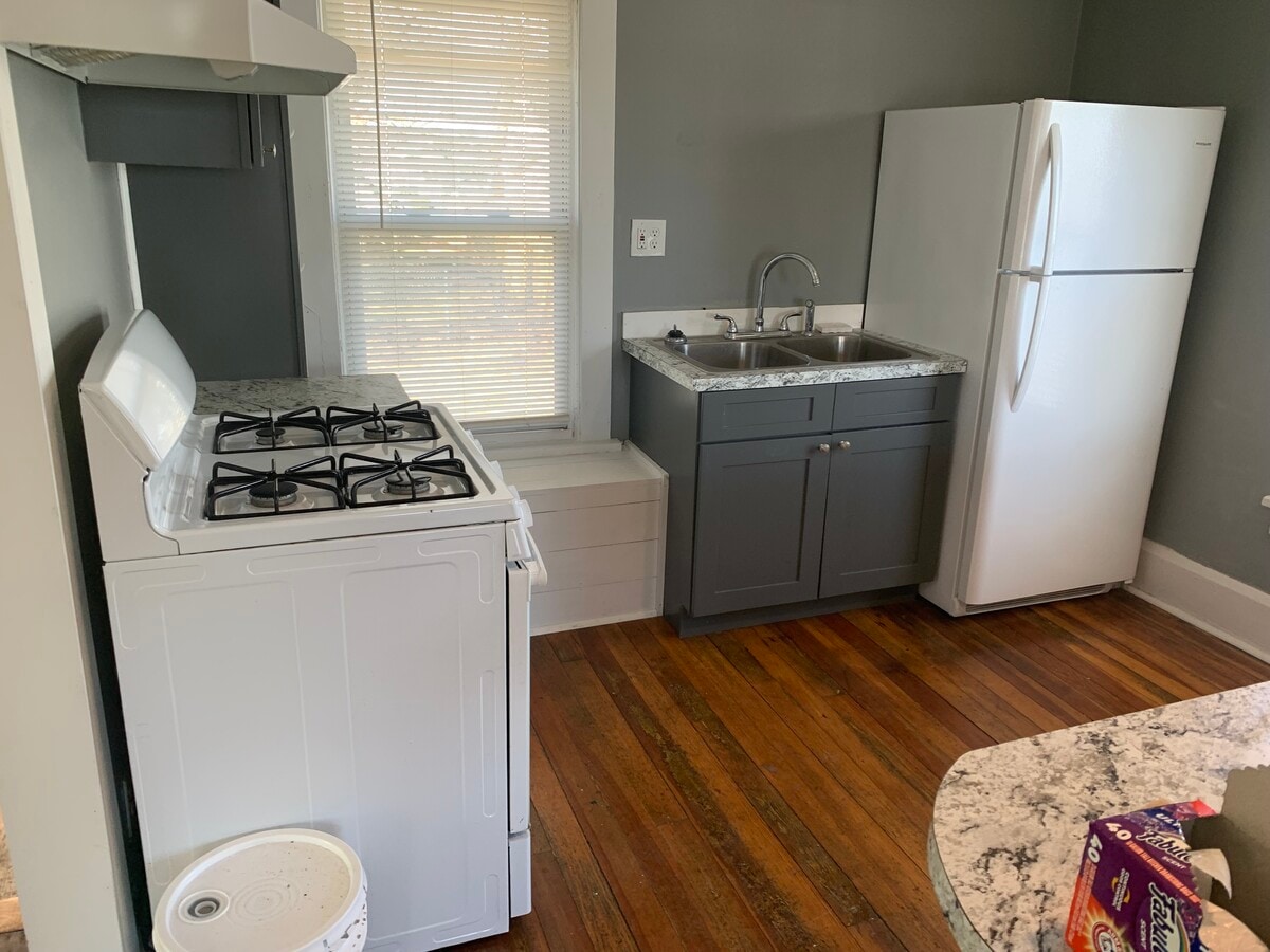 Photo - 2527 Coventry Blvd NE Unidad 2