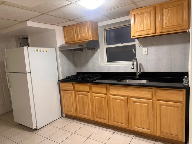 Building Photo - 1171 72nd St Rental