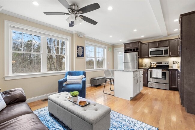 Photo - 48 Boston Rd Unit A