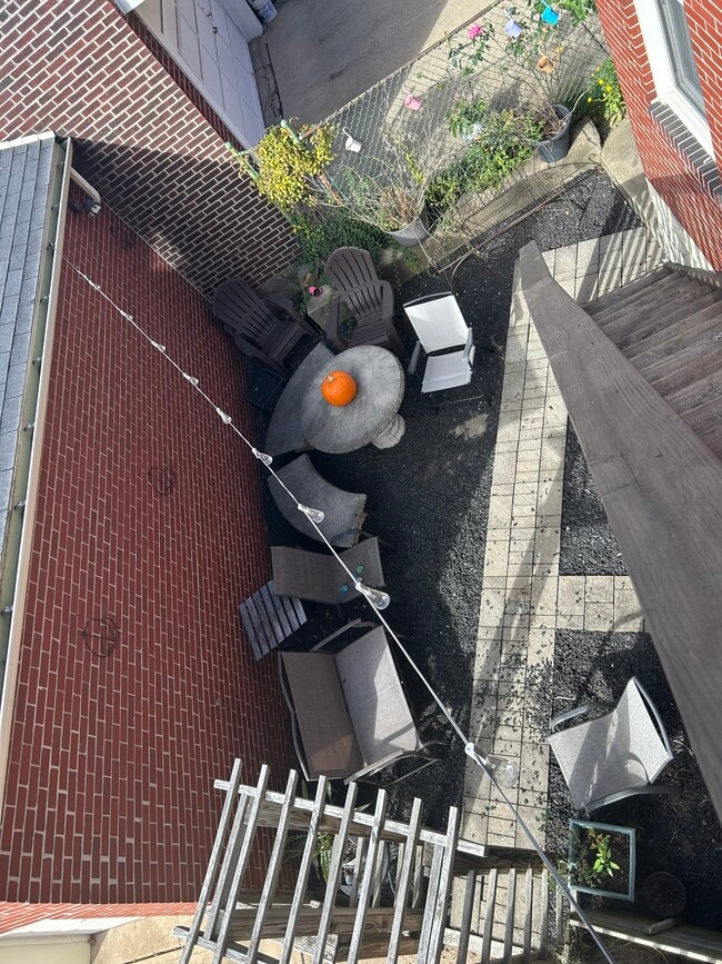 Patio privado - 376 S Evaline St