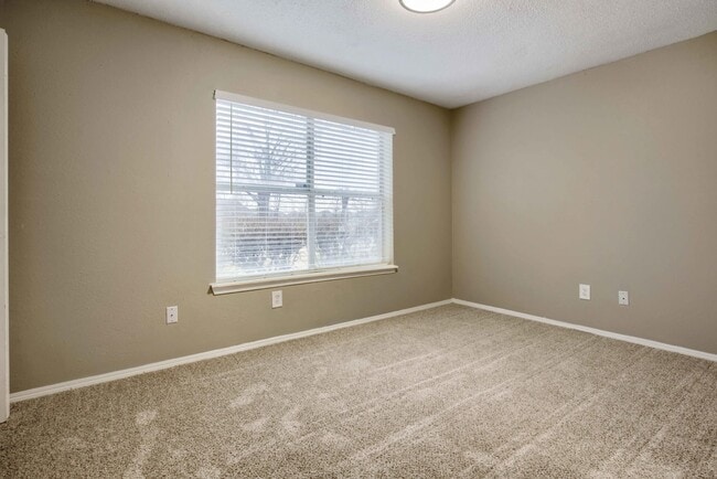 Photo - 501 Par Dr Unit 11A+