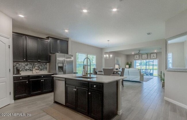 Photo - 111 Ash Breeze Cv