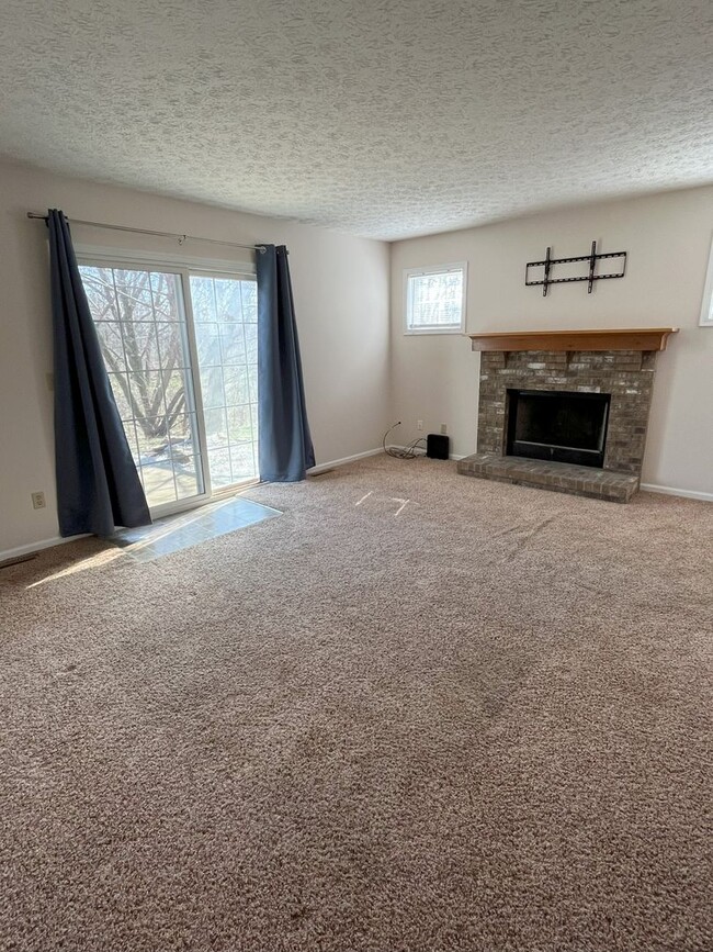 Avon Lake Townhouse - Townhome Rental in Avon Lake OH | ForRent.com