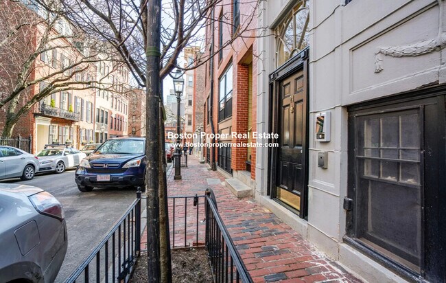 Photo - 24 Phillips St