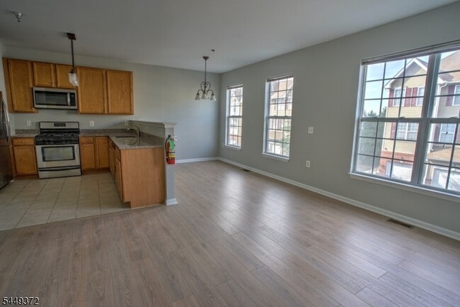 Photo - 117 Conover Terrace