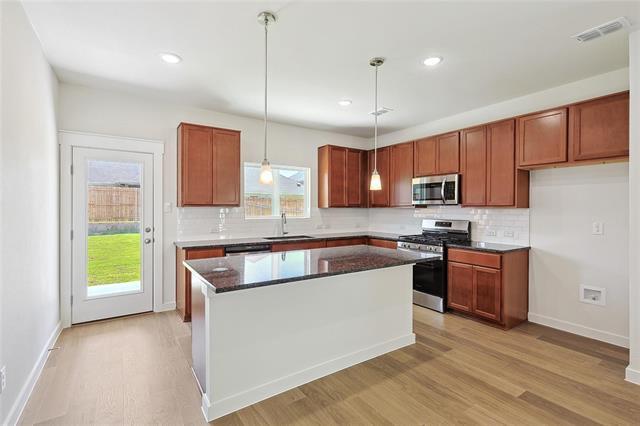 Photo - 623 Russell Dr