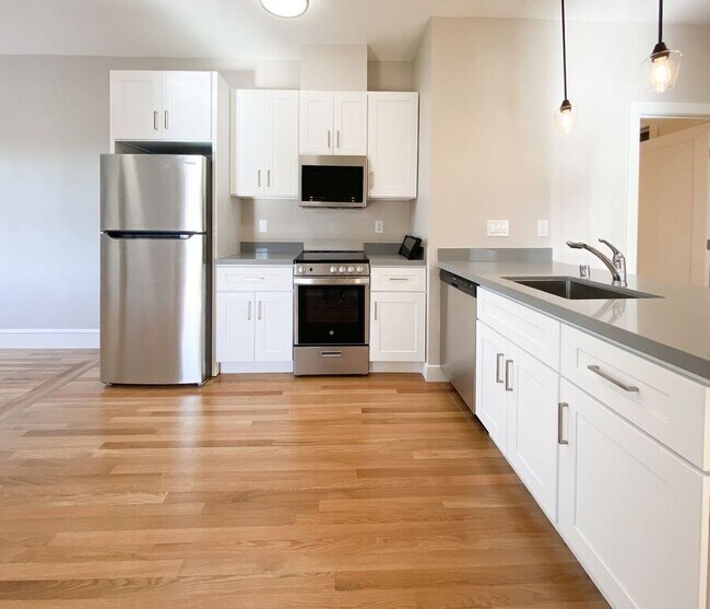 Photo - 1850 Arch St Unit 7