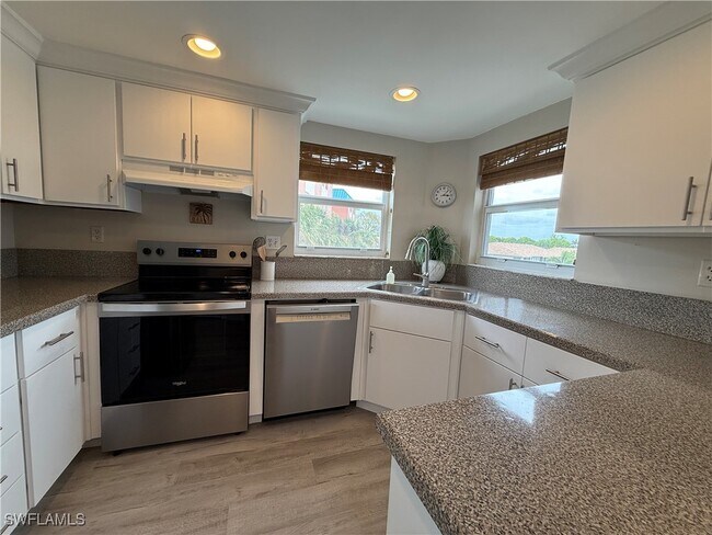 Building Photo - 190 Pebble Beach Blvd Unit 305