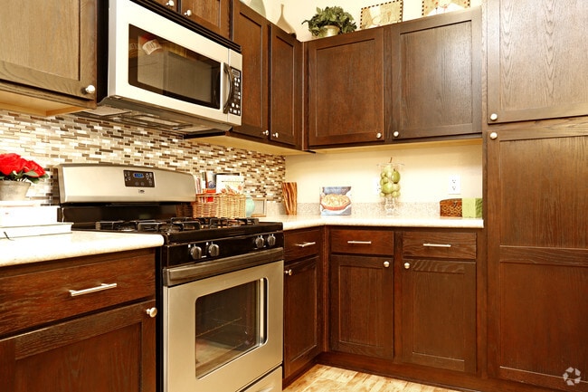 1BR,1BA-Bristol