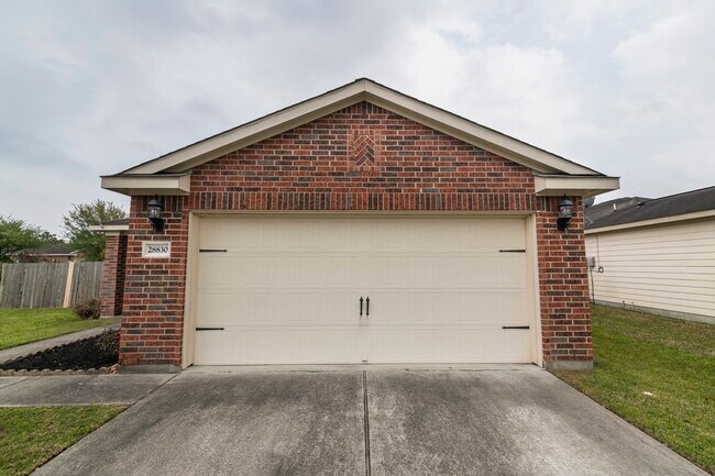 Photo - 28830 Bosque River Ct