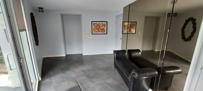 Photo - 1122 Peck Dr Unit Penthouse 3