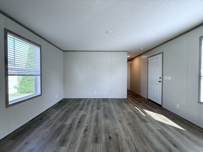 Photo - 52963 N Yorktown Ct