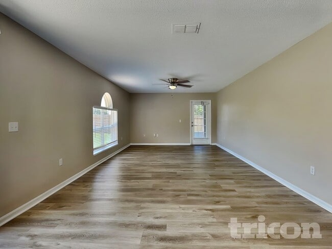 Photo - 3691 Wellington Ln