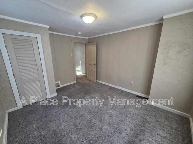 Photo - 338 La Motte Ln